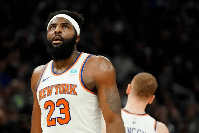 巴克利:锡伯杜让米罗首发,打乱了所有人的节奏,导致输球 巴克利:锡伯杜让米罗首发,打乱了所有人的节奏,导致输球